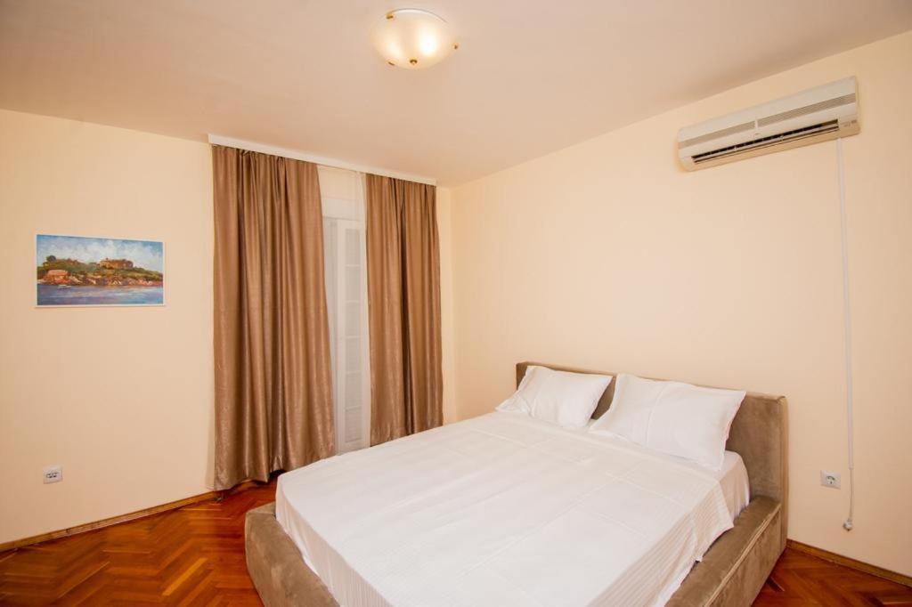 Vila Oliva Herceg Novi Ngoại thất bức ảnh