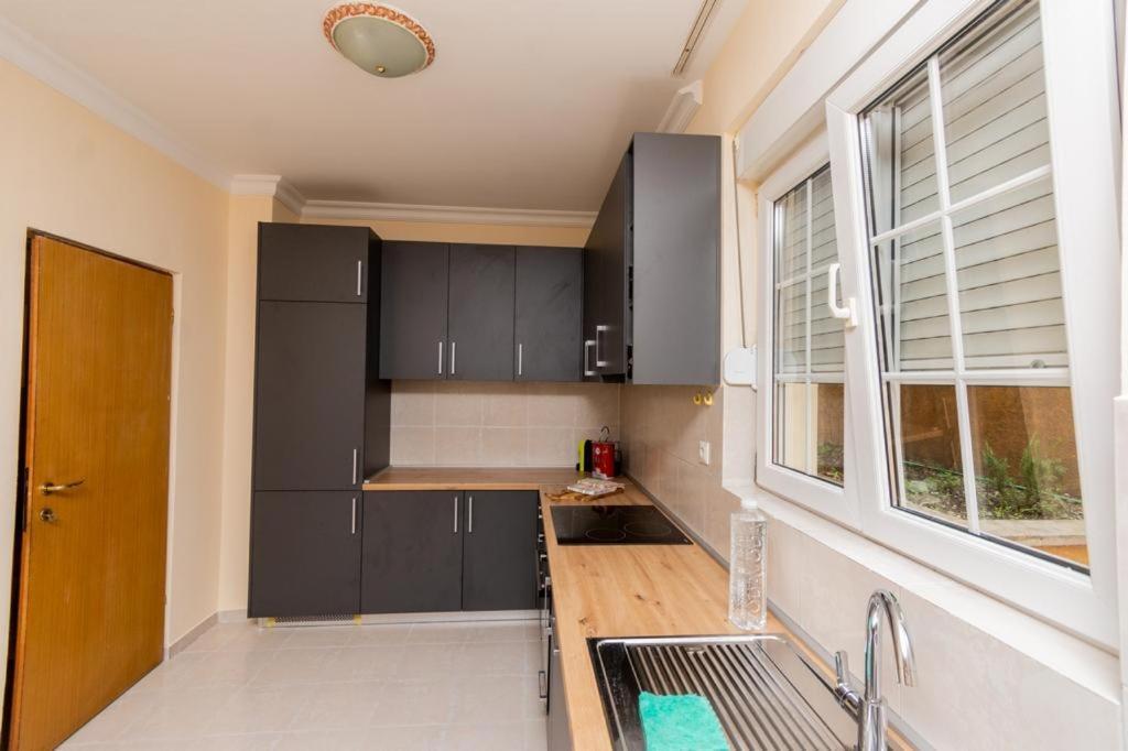 Vila Oliva Herceg Novi Ngoại thất bức ảnh